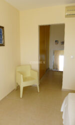 Einfamilienhaus mit Meerblick und Gemeinschaftspool