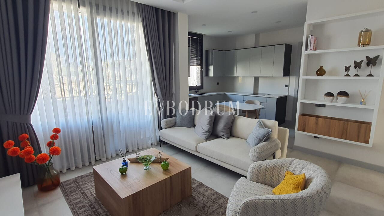 Plaja Yakın Ortak Havuzlu Daireler