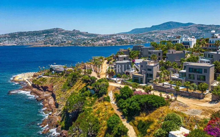 Moderne Villa mit Meerblick und Meerzugang – Foto 12