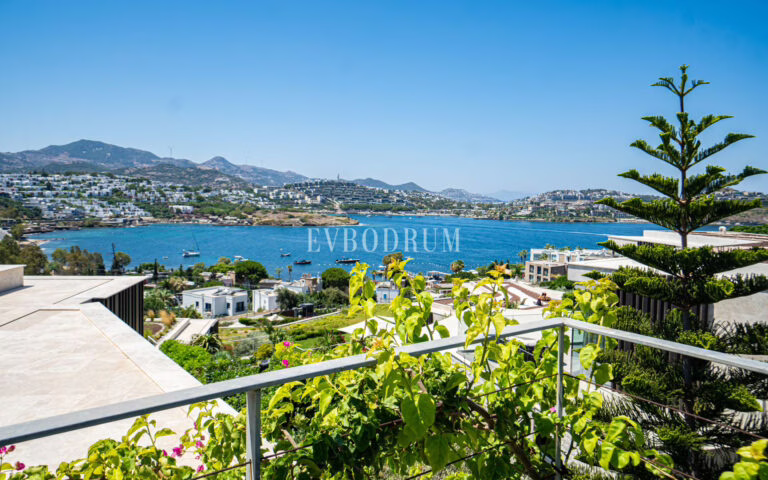 Plajlı sitede, özel havuzlu villa – Görsel 3