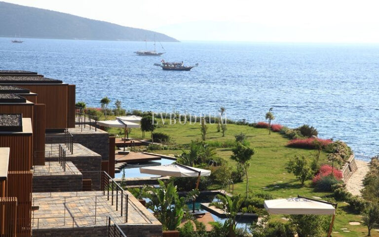 Denize sıfır özel havuzlu villa – Görsel 9