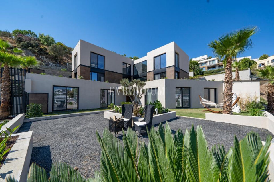 Bitez’de özel havuzlu, geniş ve lüks villa – Görsel 9