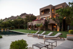 Olağanüstü özel, manzaralı kiralık villa