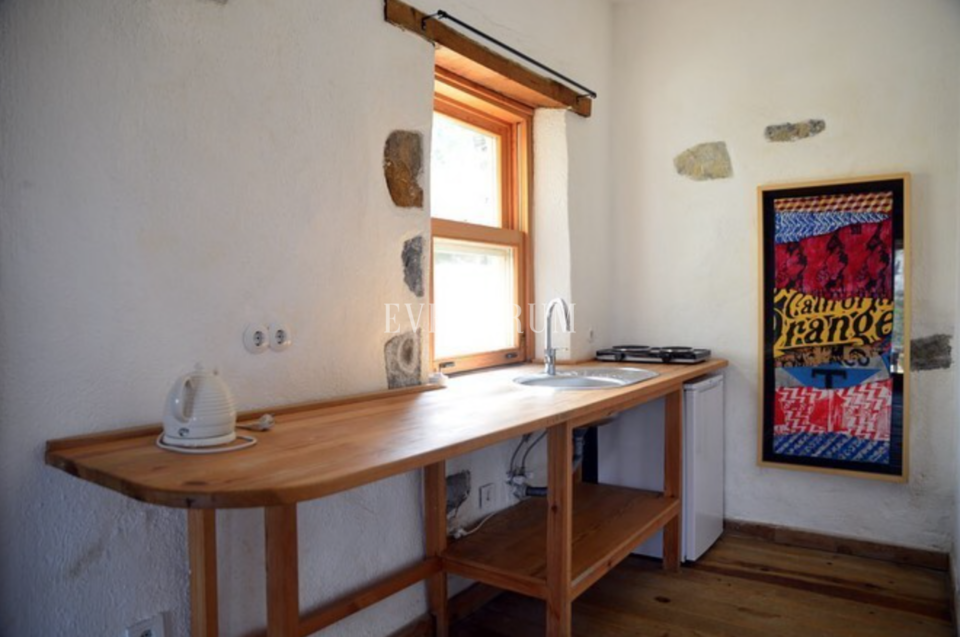 10.000 m2 Arsa İçinde 8 Bağımsız Taş Ev – Görsel 1