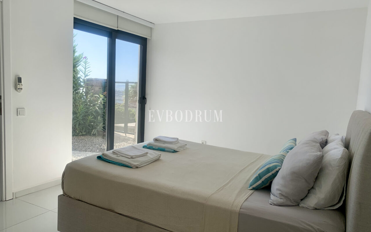 Muhteşem adalar ve deniz manzaralı, havuzlu villa