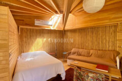 Gümüşlük, Karakaya’da bahçe içinde müstakil taş villa