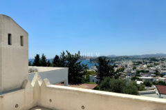 Bodrum’un kalbinde teraslı, orijinal Bodrum evi