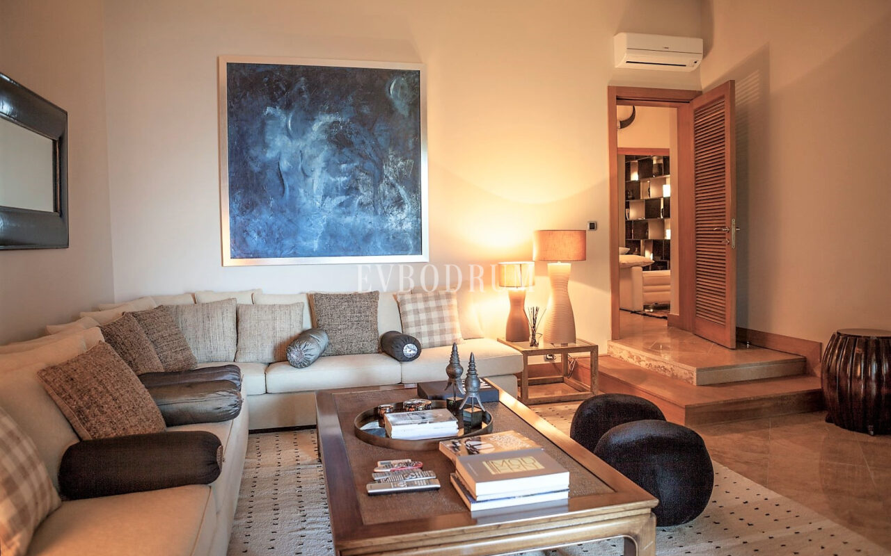 Olağanüstü özel, manzaralı kiralık villa