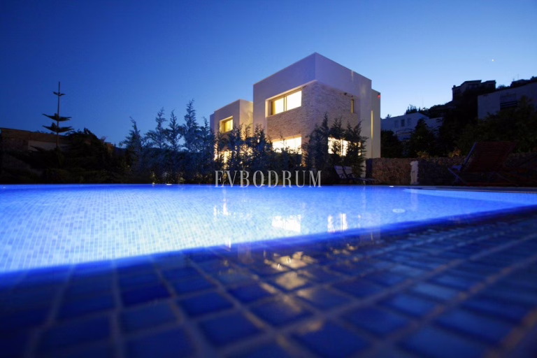 Moderne grosszügige Villa mit Privatpool und Meerblick – Foto 10