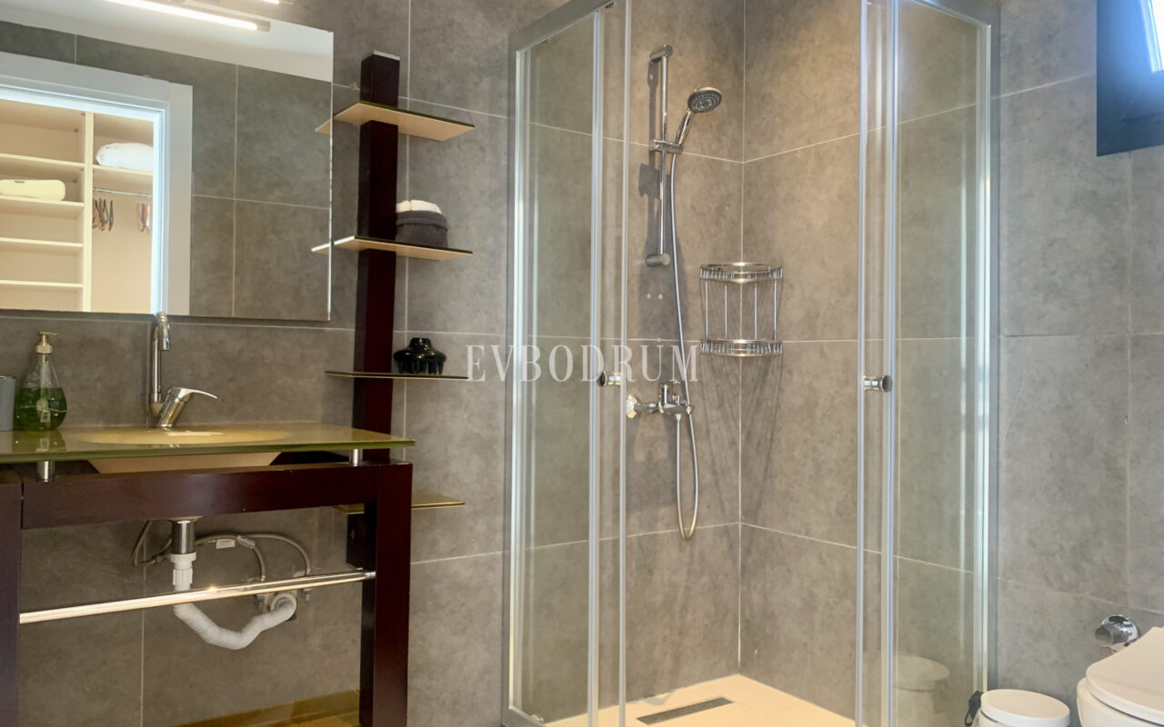 Muhteşem adalar ve deniz manzaralı, havuzlu villa