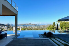 Yalıkavak Körfezi ve Marina Manzaralı Özel Villa