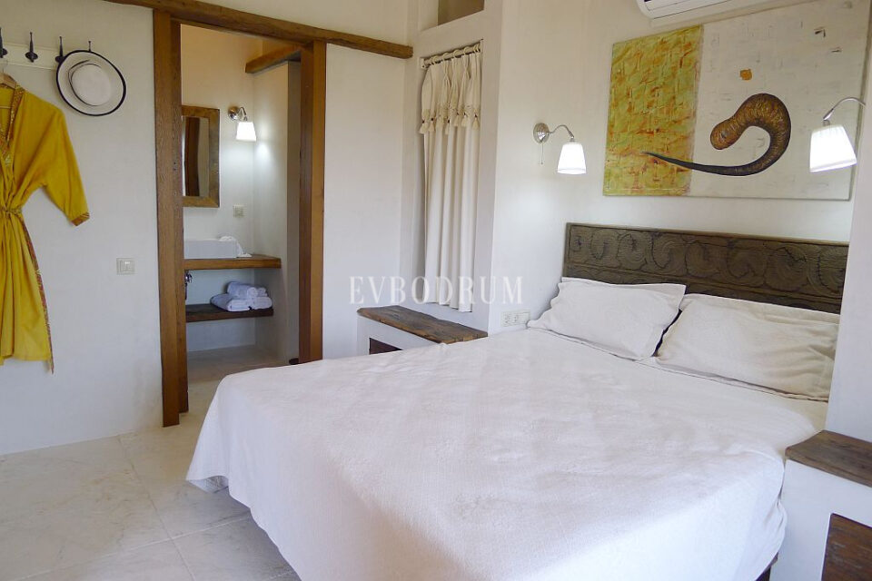 Özel havuzlu kiralık taş villa – Görsel 2