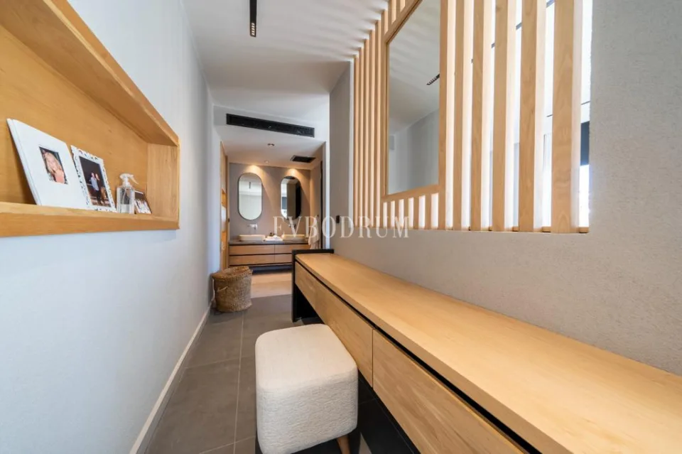 Bitez’de özel havuzlu, geniş ve lüks villa