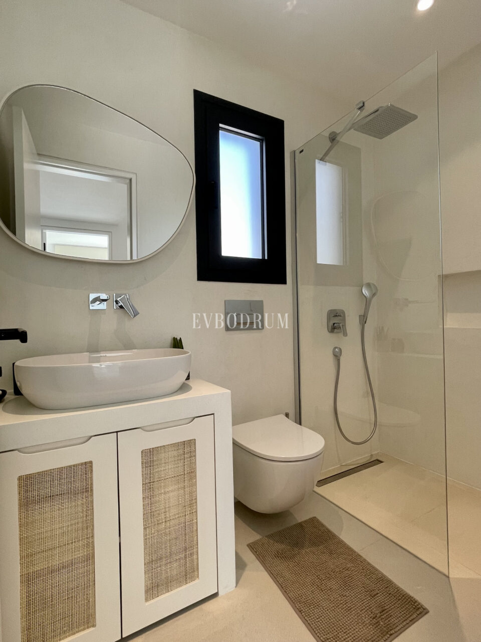 Yalikavak Merkez’de Modern Havuzlu Villa – Görsel 9