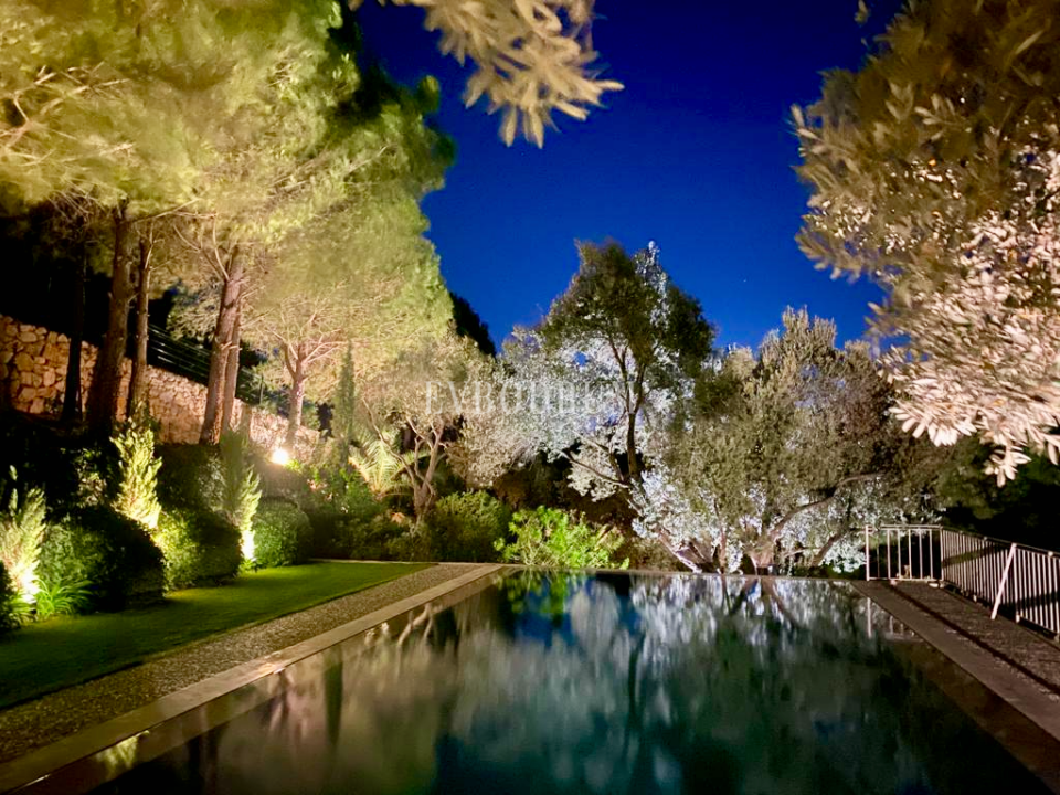 Yazlık kiralık villa, deniz manzarası ve özel havuz, 8 misafir – Görsel 21