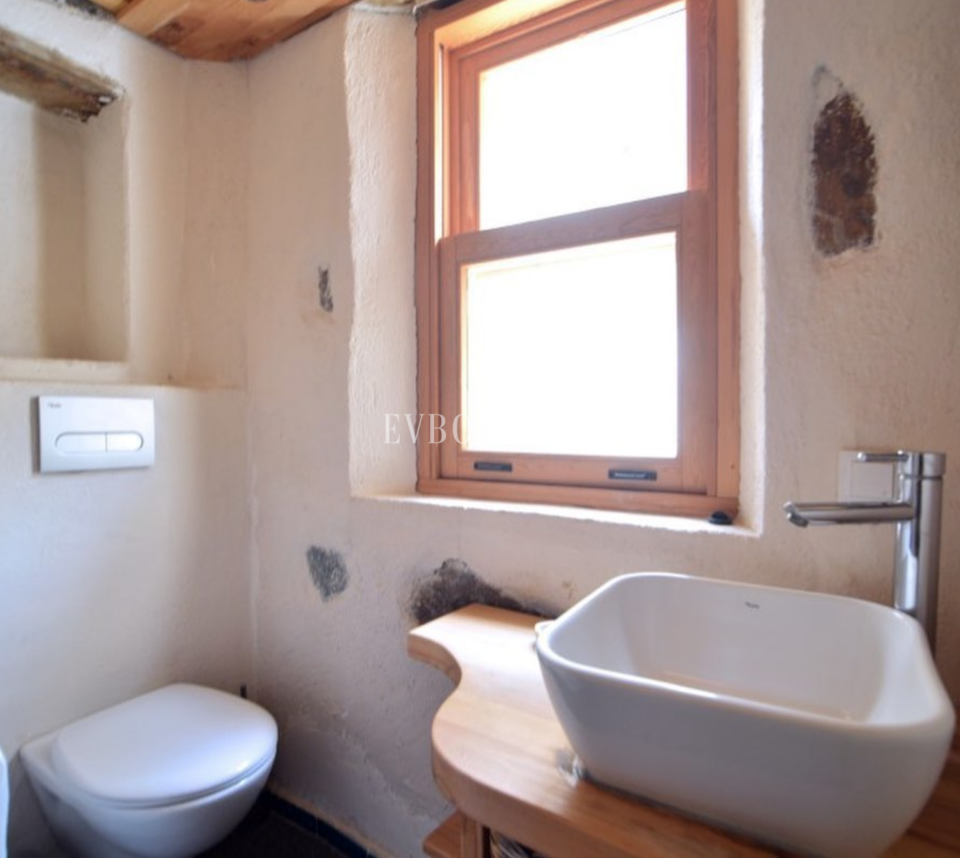 10.000 m2 Arsa İçinde 8 Bağımsız Taş Ev – Görsel 1