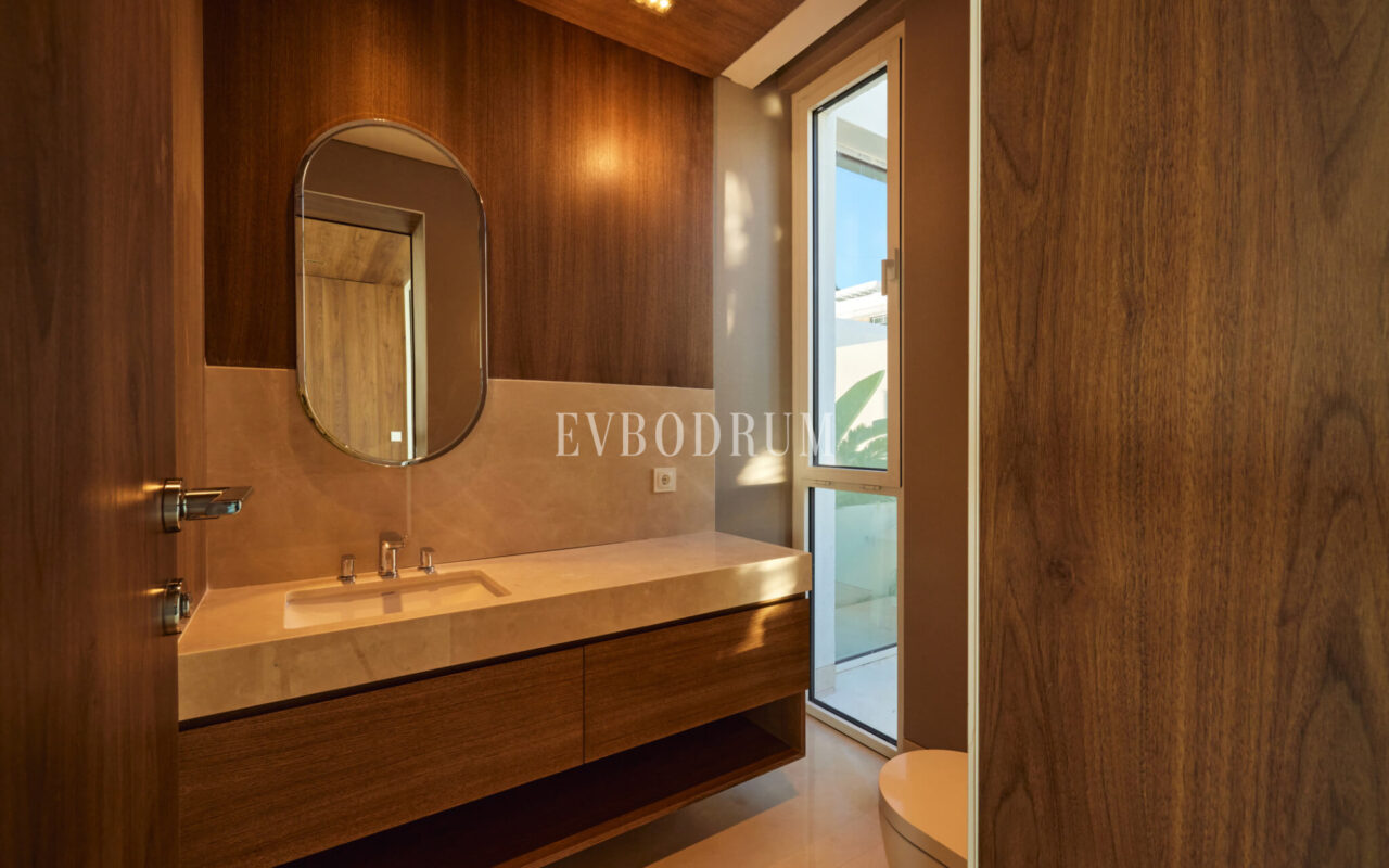 Yalıkavak’ta özel havuzlu, mimari tasarımlı yeni proje