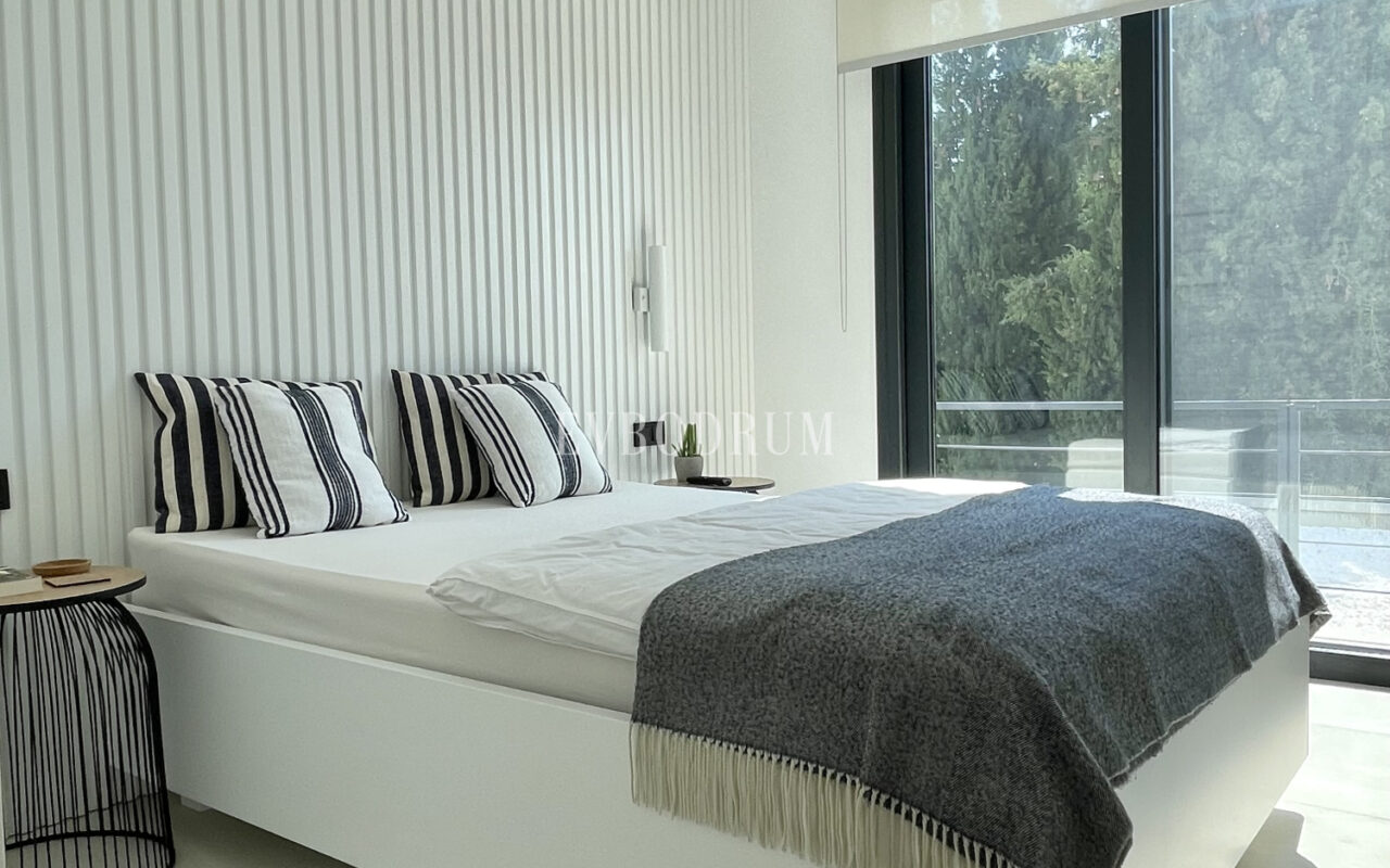 Yalikavak Merkez’de Modern Havuzlu Villa