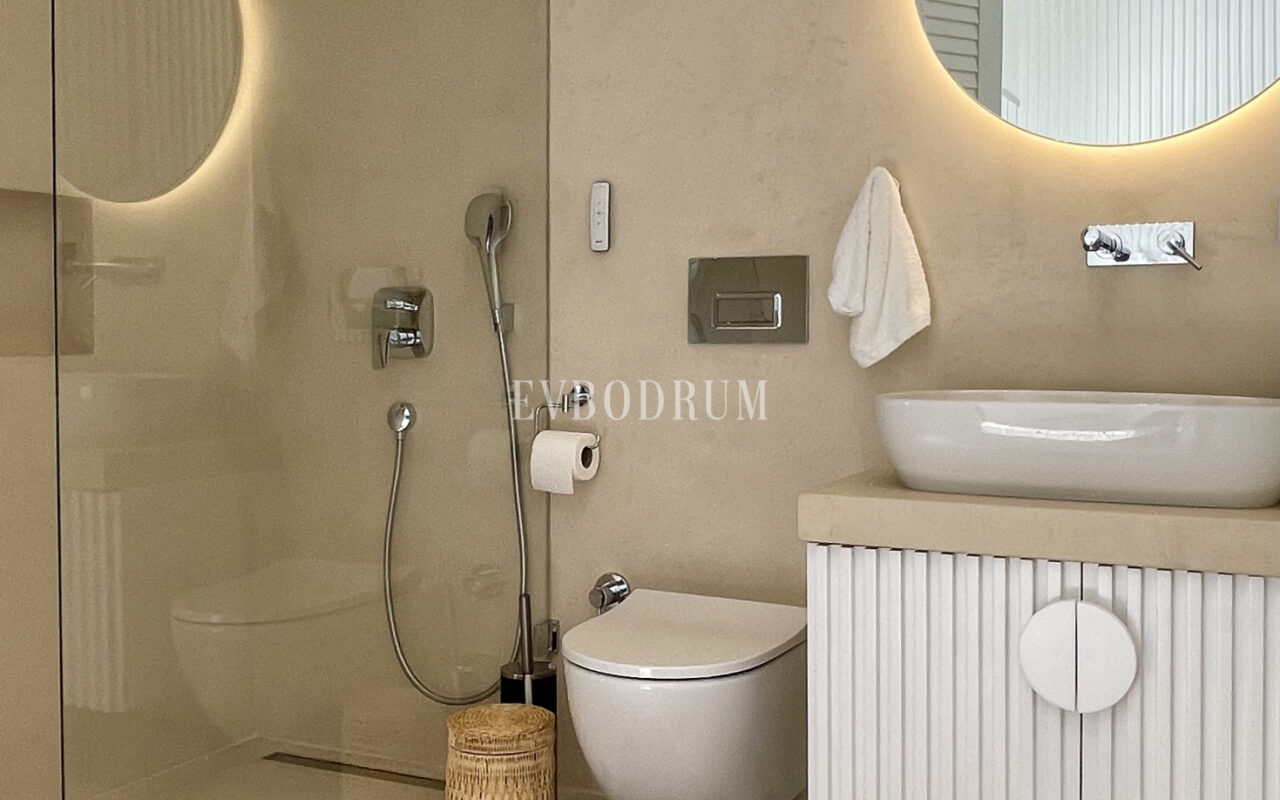 Yalikavak Merkez’de Modern Havuzlu Villa