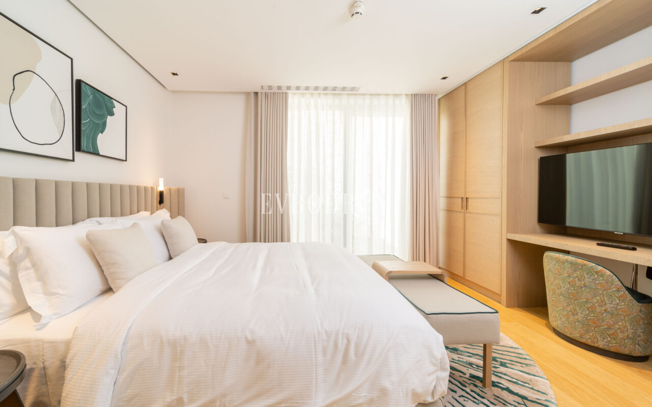 Yalıkavak’ta Denize Sıfır Lüks Villa