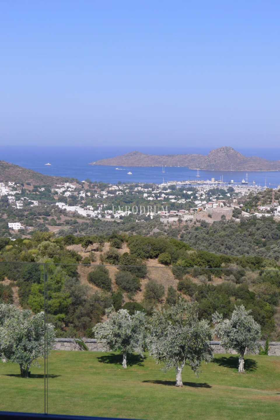 Yalikavak koyu manzarasına hakim malikane – 23Guest Room4 View