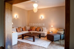 Olağanüstü özel, manzaralı kiralık villa