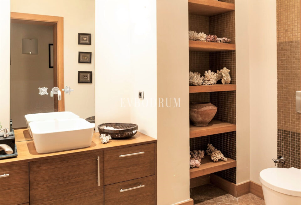 Olağanüstü özel, manzaralı kiralık villa – Görsel 1