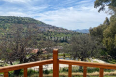 Gümüşlük, Karakaya’da bahçe içinde müstakil taş villa