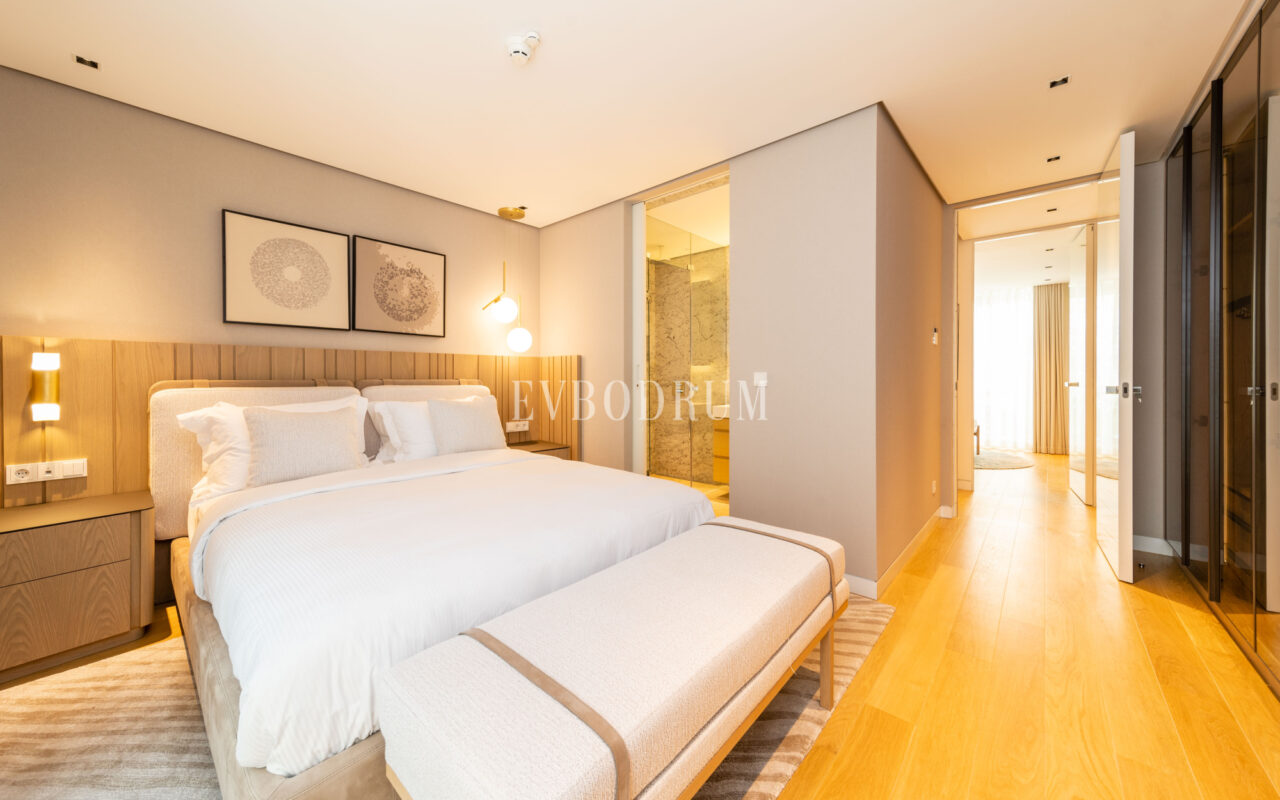 Yalıkavak’ta Denize Sıfır Lüks Villa