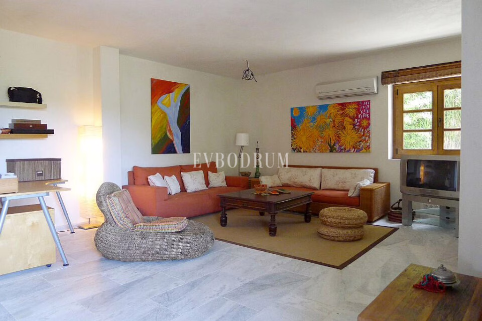 Özel havuzlu kiralık taş villa – Görsel 2