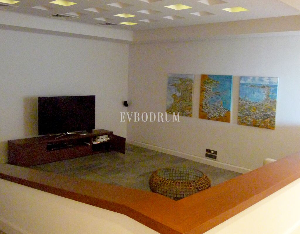 Yalikavak koyu manzarasına hakim malikane