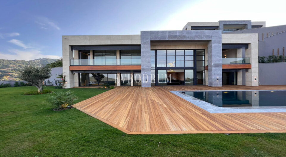 Yeni tamamlanmış, deniz manzaralı, özel havuzlu ve bahçeli villa – Görsel 25