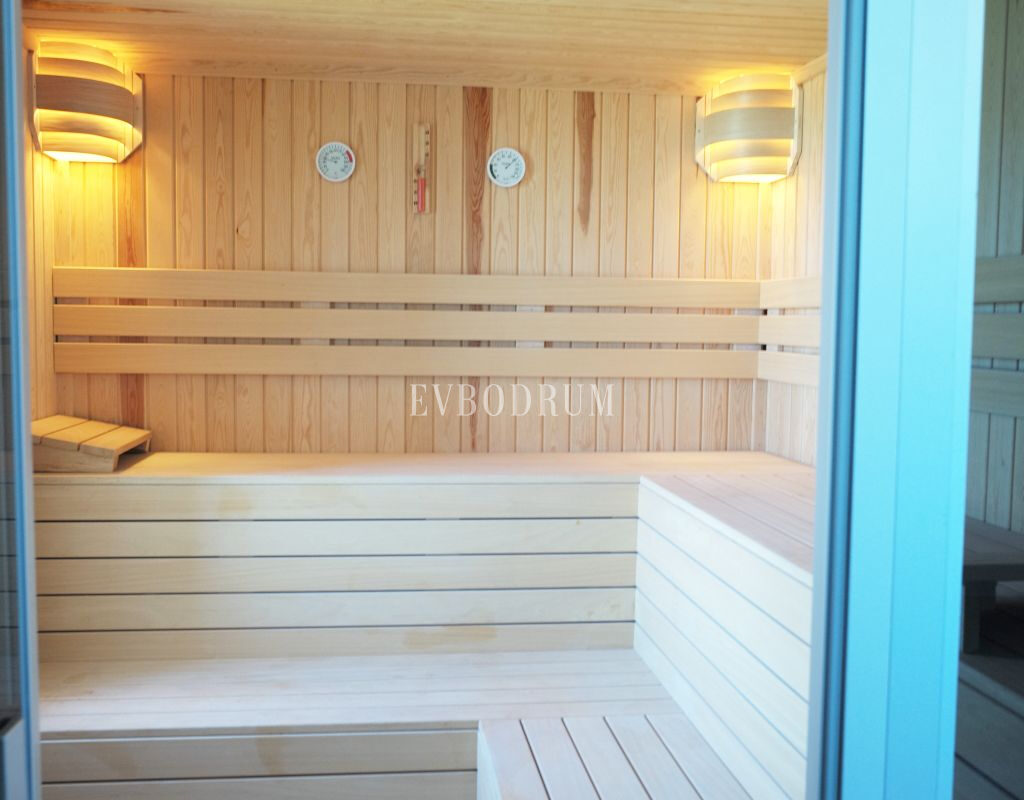 Yalikavak koyu manzarasına hakim malikane