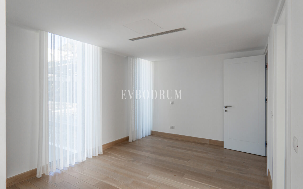 Yalıkavak’ta şehir konsepti:Deniz manzaralı, havuzlu lüks villa