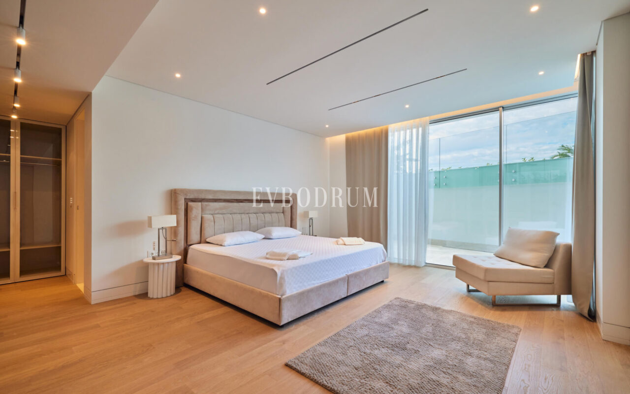 Yalıkavak’ta özel havuzlu, mimari tasarımlı yeni proje