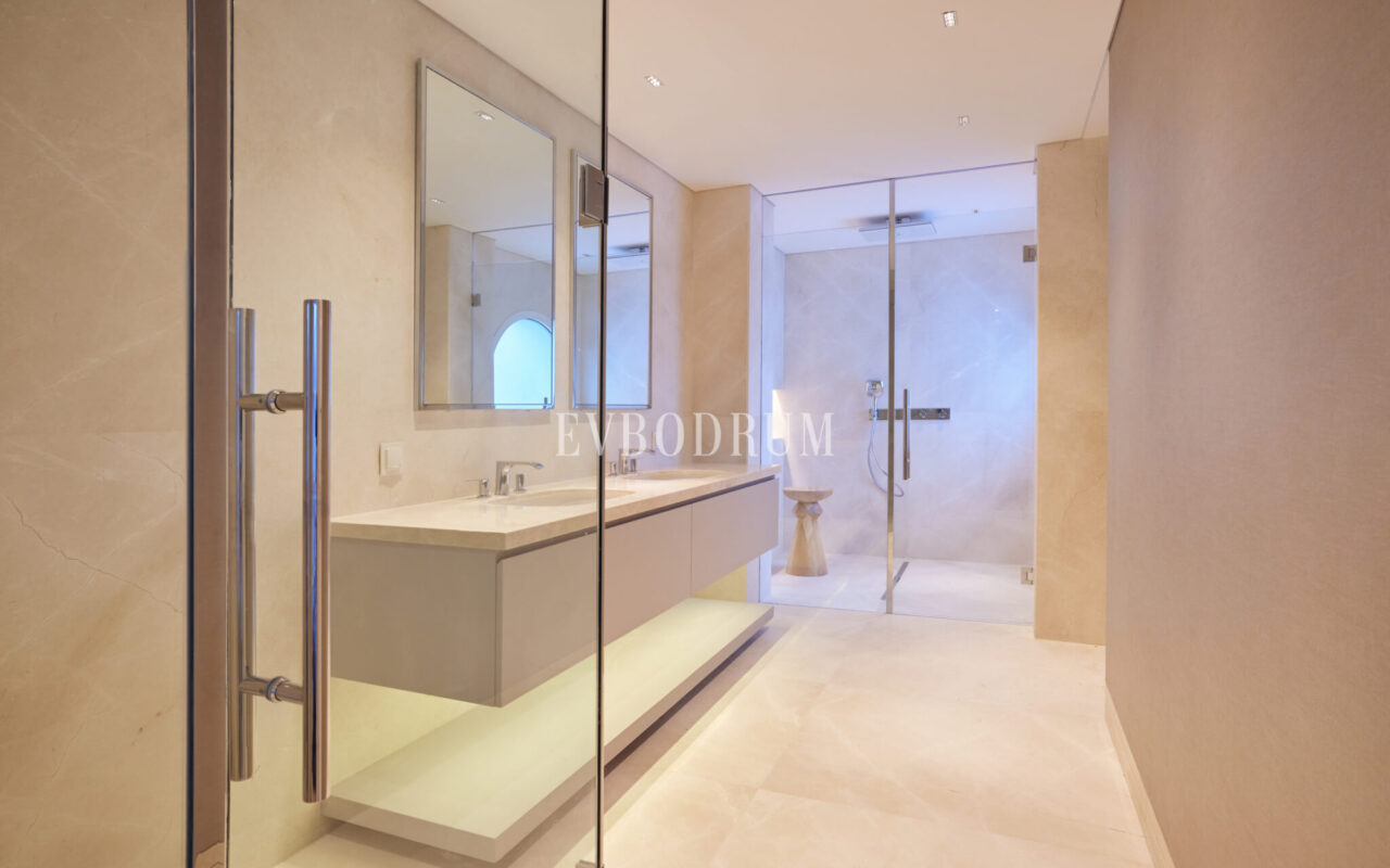 Yalıkavak’ta özel havuzlu, mimari tasarımlı yeni proje