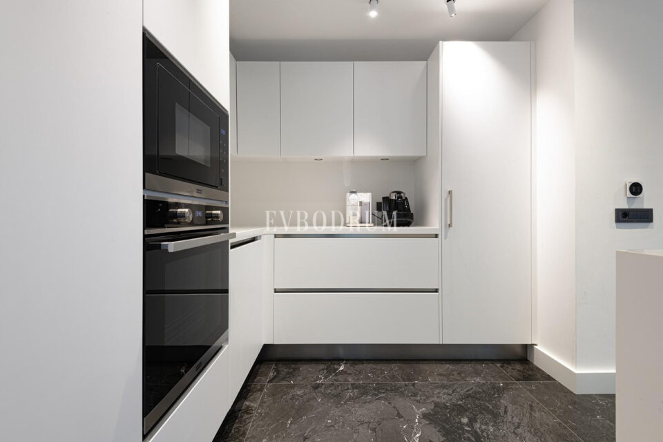 Yalıkavak'ta denize sıfır, özel iskeleli lüks villa – 2E0Aa200 Faa8 4D6F 812E A8B3F625475C