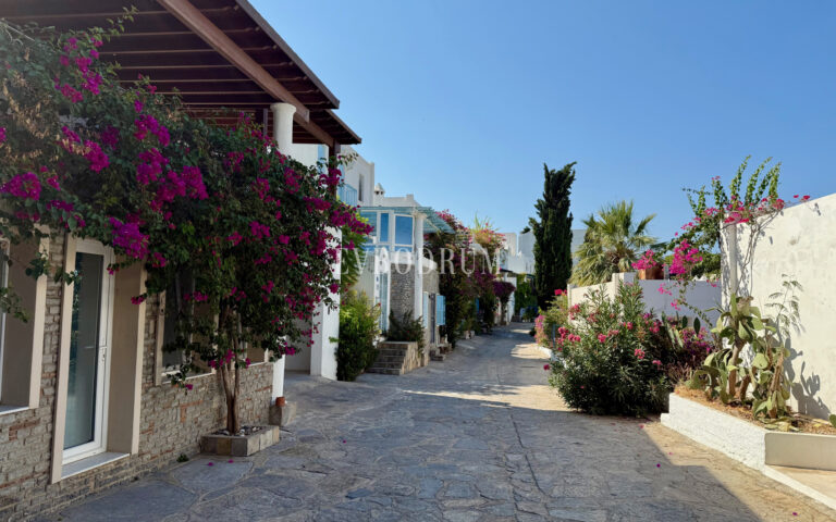 Yıllık kiralık, Kale ve adalar manzaralı Bodrum Evi – Görsel 8