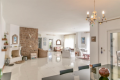 Sezonluk Kiralık: Gündoğan’da Özel Havuzlu Geniş Villa