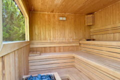 7.970 m2 arazi içinde harika, havuzlu taş ev ve misafirhanesi