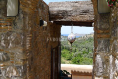 Özel havuzlu kiralık taş villa