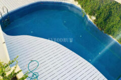 Zarif ve özel, havuzlu, manzaralı şehir evi