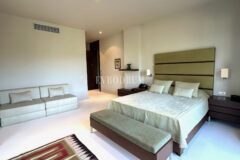 Yalıkavak Körfezi ve Marina Manzaralı Özel Villa