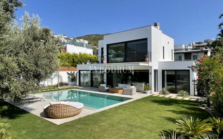 Yalikavak Merkez’de Modern Havuzlu Villa – Görsel 7