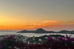 Yalıkavak’ta şehir konsepti:Deniz manzaralı, havuzlu lüks villa