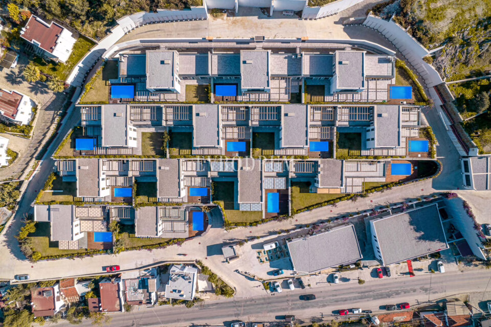 Yalıkavak’ta şehir konsepti:Deniz manzaralı, havuzlu lüks villa – Görsel 33