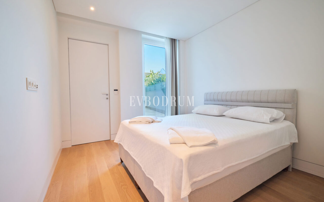 Yalıkavak’ta özel havuzlu, mimari tasarımlı yeni proje