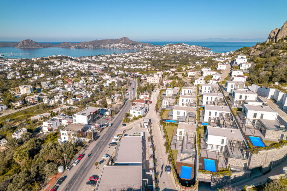 Yalıkavak’ta şehir konsepti:Deniz manzaralı, havuzlu lüks villa