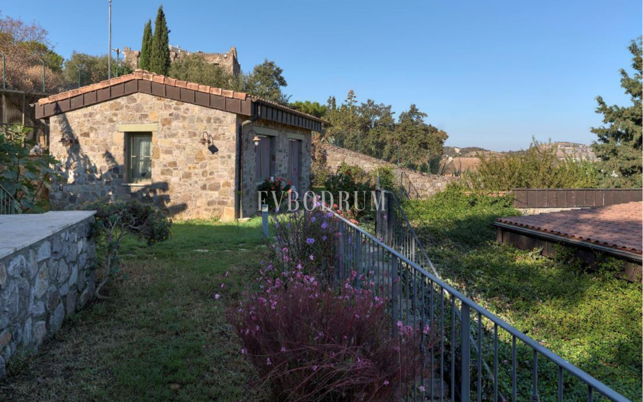 Yalıkavak’ın en güzel vadisinde çok geniş özel mülk