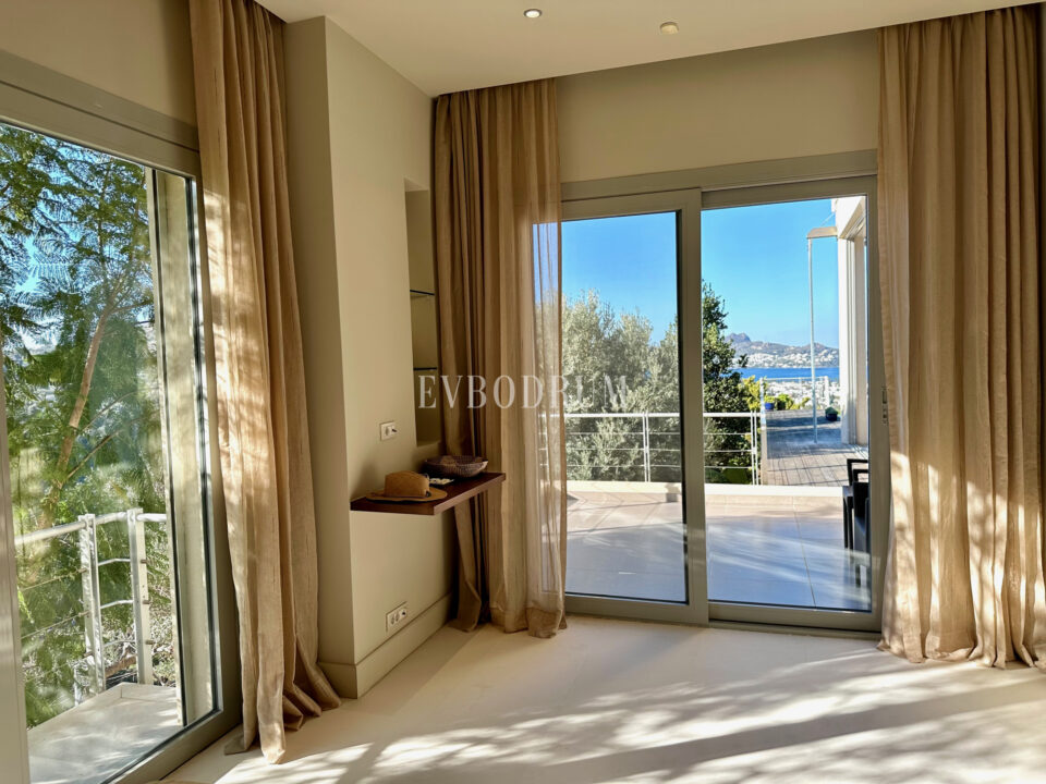 Yalıkavak Körfezi ve Marina Manzaralı Özel Villa – Görsel 8